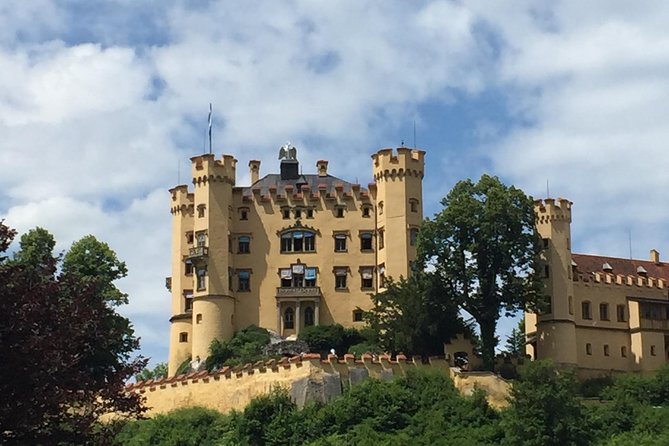 Neuschwanstein Castle Private Tour from Garmisch-Partenkirchen - The drive, the comfort, and why the day can feel long