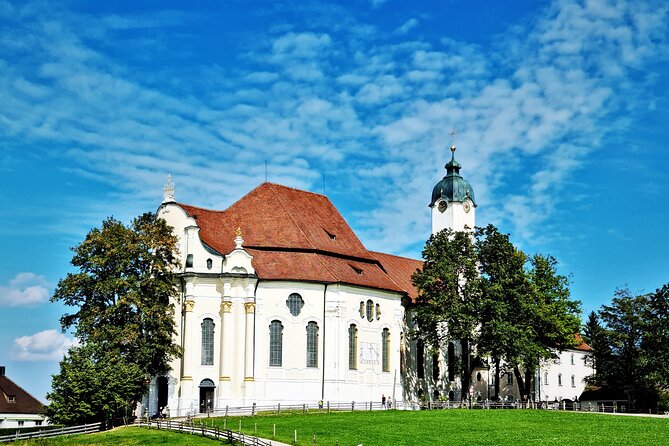 Neuschwanstein Castle Skip-the-Line Private Tour for Groups - Wieskirche in 30 minutes: Rococo in a calm, meadow setting