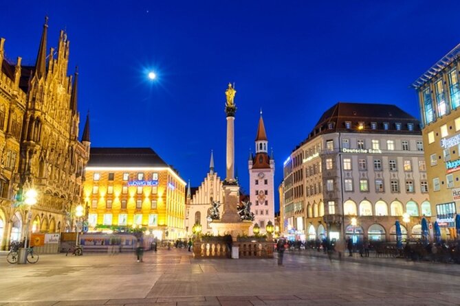 Night watchman torchlight tour in Munich - Women’s Cathedral, then Fischbrunnen: Finishing with a Signature Square View