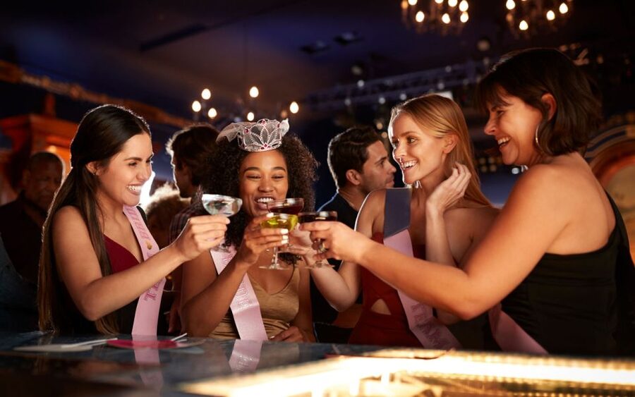 Nuremberg: Bar and Club Tour with Free Shots and Free Entry - What each bar stop is likely to feel like