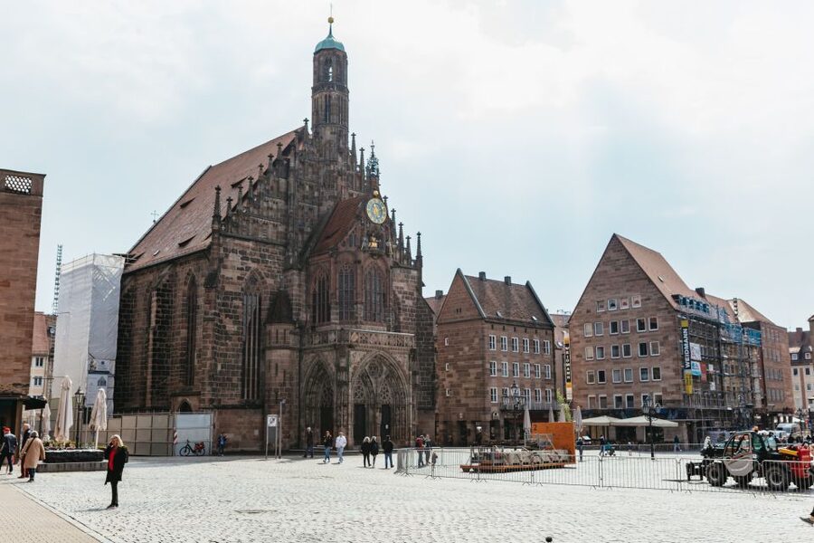 Nuremberg: City Tour with the Bimmelbahn Train - Maxbrücke Bridge and the view effect from the train