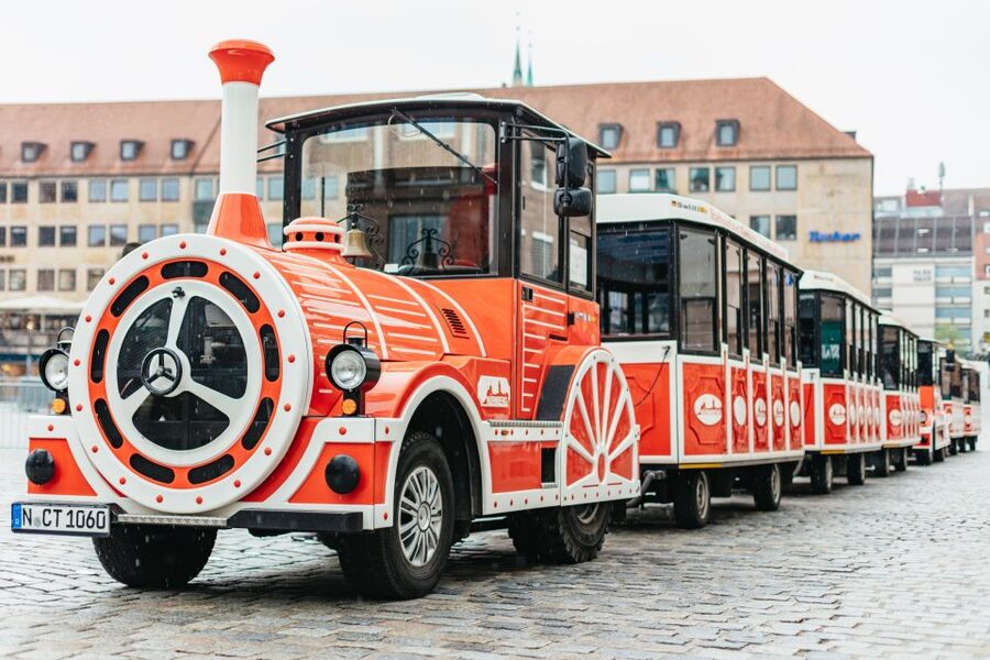 Nuremberg: City Tour with the Bimmelbahn Train - Audio-guide strategy: make the headphones work for you