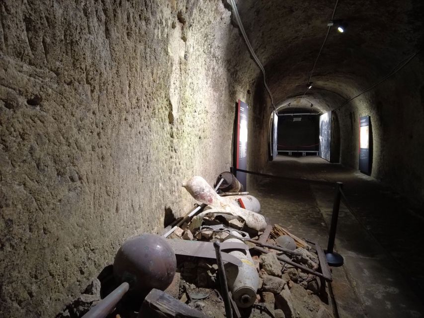 Nuremberg: Historischer Kunstbunker WWII Art Bunker Tour - The Rescue Story: Cellar to Bomb Shelter