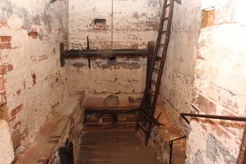 Nuremberg: Medieval Dungeons Guided Tour - Practical tips so you enjoy it more