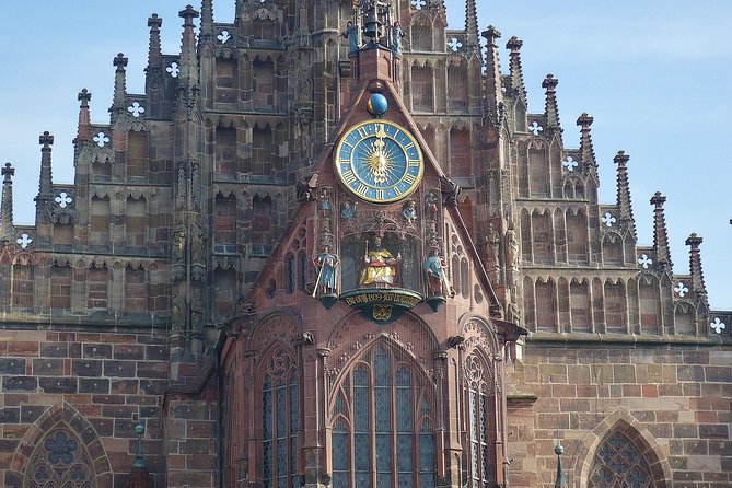 Nuremberg Old Town and Nazi Party Rally Grounds Walking Tour in English - Dürer’s house and Kaiserburg: where art and power overlap