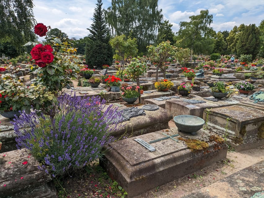 Nuremberg: St. Johannis Friedhof &Hesperidengärten IN GERMAN - Albrecht Dürer’s grave: why this stop lands