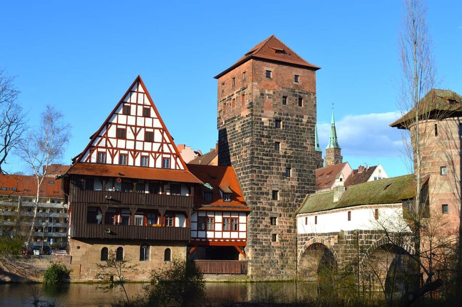 Nürnberg: Mörder, Fälscher, Messerstecher - Lochgefängnisse medieval dungeons, what prison meant