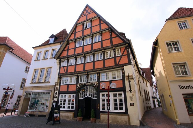 Osnabrück Scavenger Hunt and Sights Self-Guided Tour - Dom St. Peter and the value of learning on foot