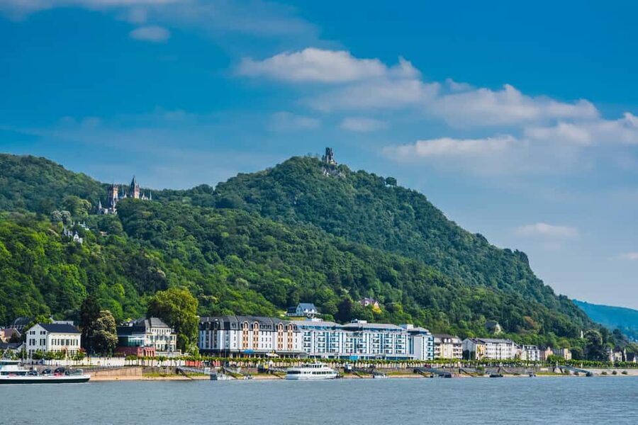 Panorama tour between Bonn and Königswinter - Bonn From the Water: Lange Eugen, Post Tower, and Bonner Bogen