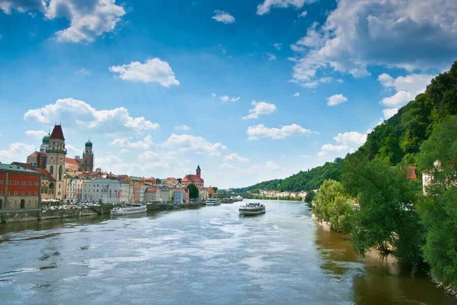 Passau: City Highlights Guided Walking Tour - Passau Town Hall murals and the clock tower you will not miss