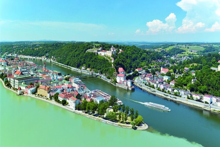 Passau: Floating City Highlights Tour on the Danube and Inn - Starting at Anlegestelle A11 and First Views of the Rivers