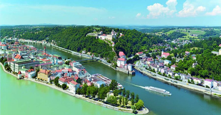 Passau: Floating City Highlights Tour on the Danube and Inn - Getting on Board: Timing, Ship Comfort, and What’s Included