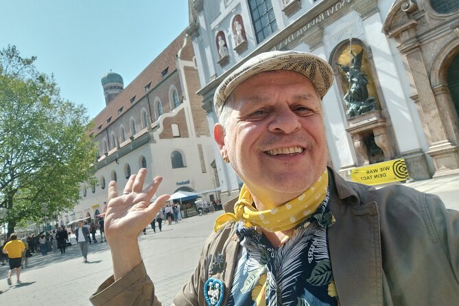 Paul's Private Tour in Munich old City - Odeonsplatz to Funf Hofe: architecture, shopping, and quick culture hits