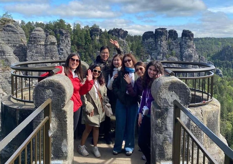 Prague: Escape the City - Bohemian & Saxon Switzerland Trip - Lunch Stop in the Czech Countryside: Included and Actually Good
