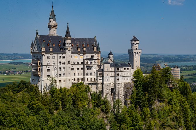 Premium Neuschwanstein Castle and Linderhof VIP Tour from Munich - Who Should Book This Tour, and Who Should Skip It