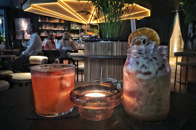 PRIVATE - Best Munich Cocktail Tour - all inclusive - How the private Munich cocktail bar crawl actually feels