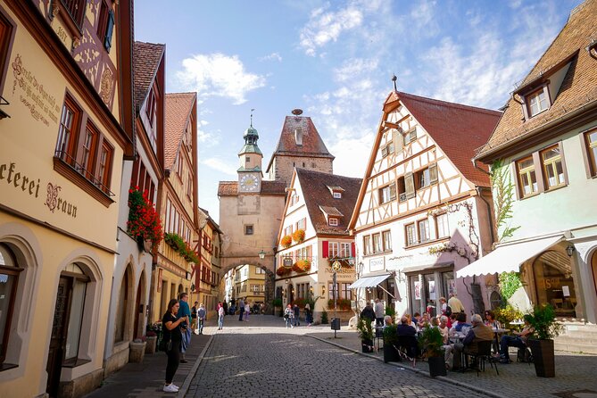 Private Day Trip Munich to Harburg, Dinkelsbuhl & Rothenburg - The real appeal: a Romantic Road day you can handle