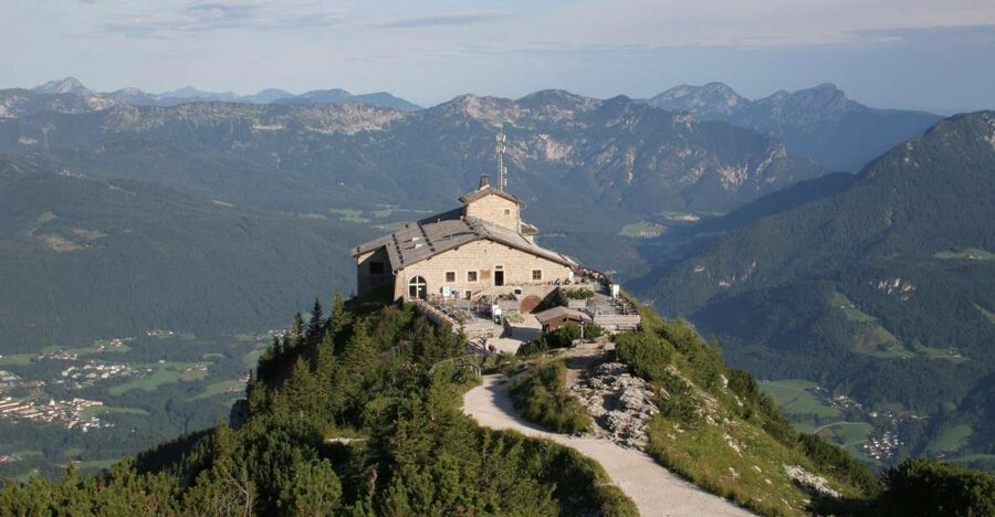 Private Eagles Nest and Salt Mines Tour from Salzburg - How the day trip works from Salzburg
