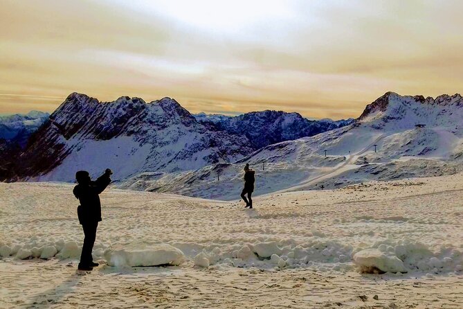 Private: Mount ZUGSPITZE & SNOW Much More - Deluxe Tour from Munich - Partnachklamm Gorge and Ludwigsstraße Murals: Optional Choices That Save Your Day