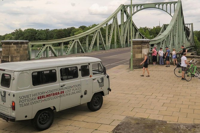 Private Potsdam City Tour in an authentic vintage van - Riding into Potsdam with a vintage Russian minibus