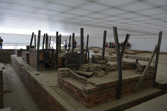 Private Sachsenhausen Concentration Camp Memorial Tour - Price, group size, and real value in a Berlin-day schedule