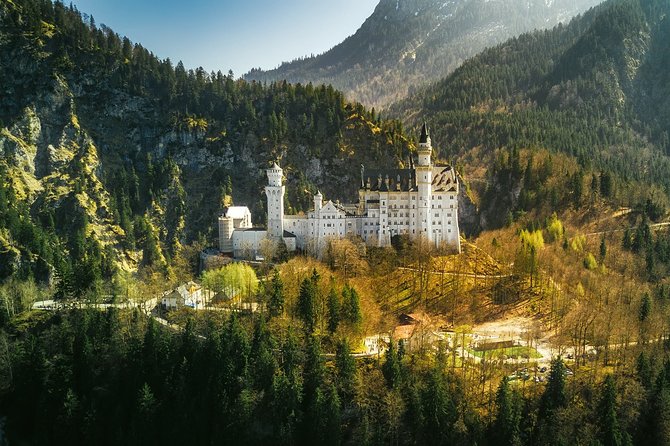 Private Tour of Neuschwanstein Castle & Highline 179 from Munich - Price and value: what $615.42 per person buys you