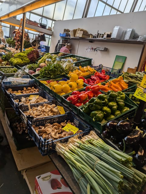 Private Tour with Native English speaking Local - Kleinmarkthalle finish: end with real food culture