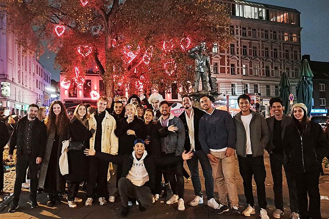 Pub Crawl - Drink & Dare - Reeperbahn at night: what Drink and Dare gets right
