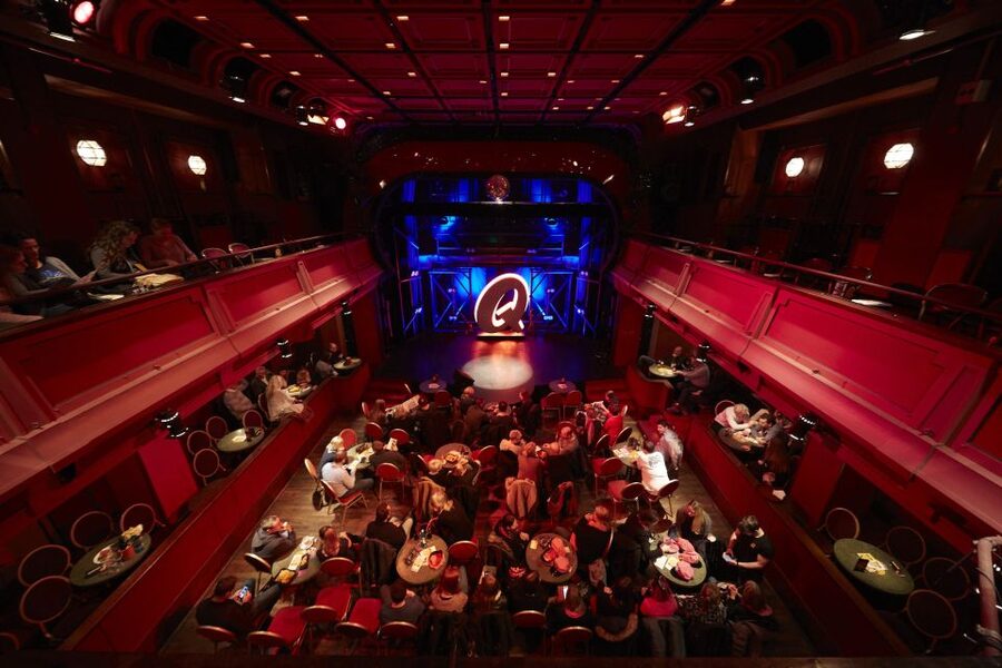 Quatsch Comedy Club Berlin: Die Late Night Show - Who This Berlin Comedy Show Is Best For