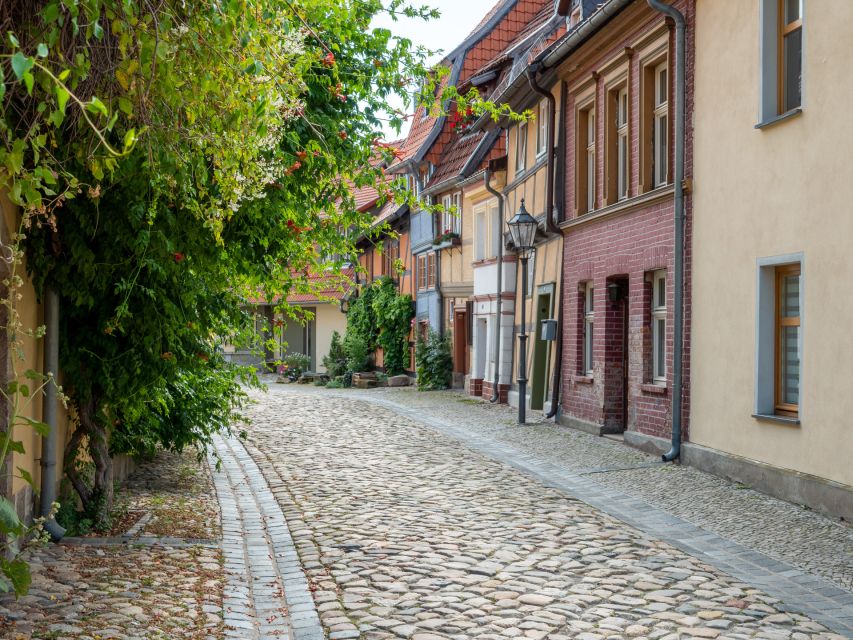 Quedlinburg: Guided City Highlights Walking Tour - Who should book this Quedlinburg guided highlights tour
