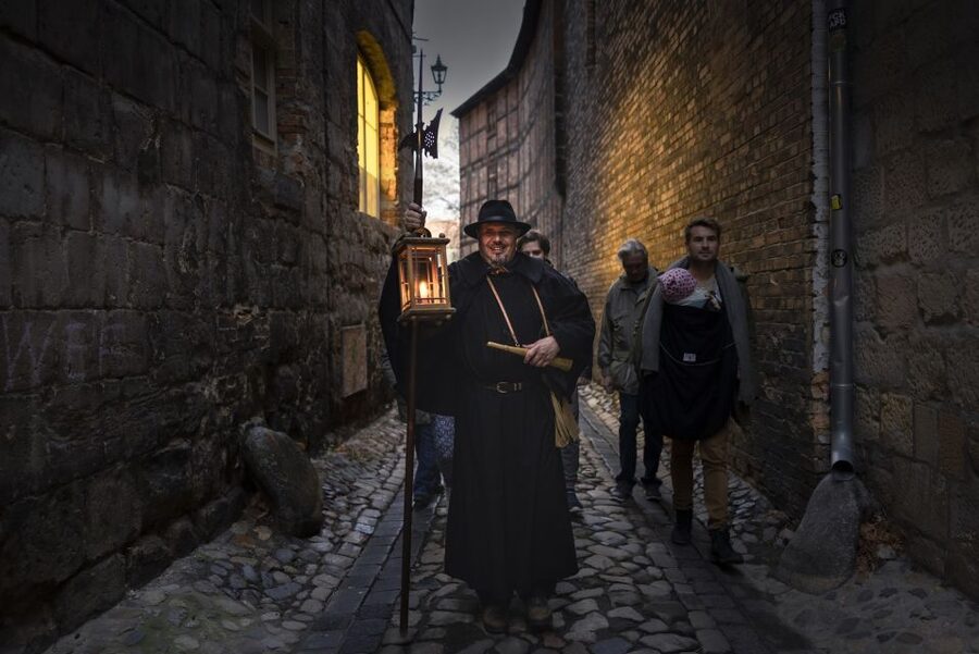 Quedlinburg: Historical Old Town Evening Walking Tour - Key points to know before you go