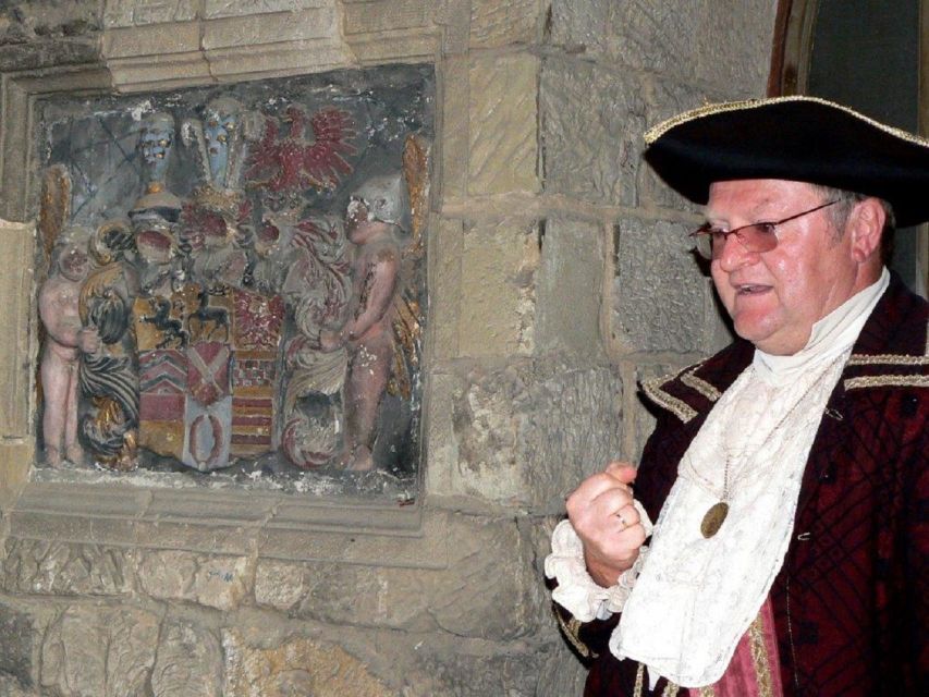 Quedlinburg: Historical Old Town Evening Walking Tour - Mutter Griebsch and the medieval houses you pass by