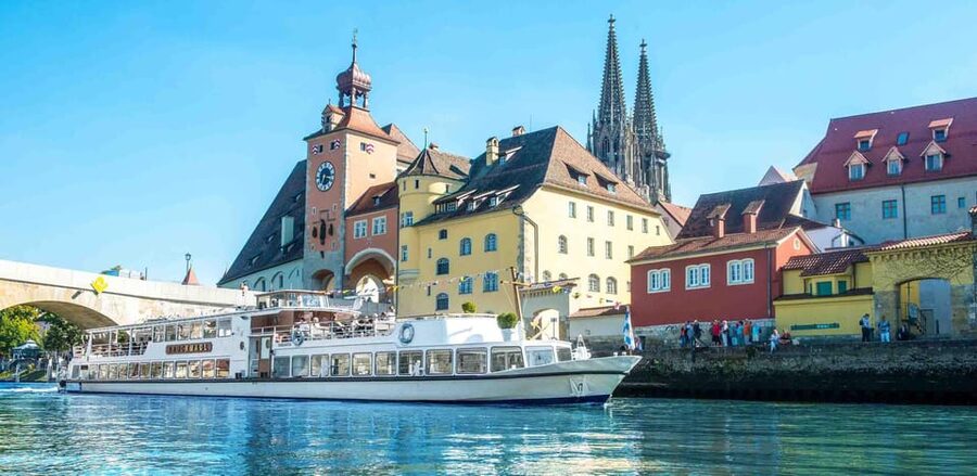 Regensburg: City Highlights Historical Boat Tour - The Danube ride itself, including the strudel effect