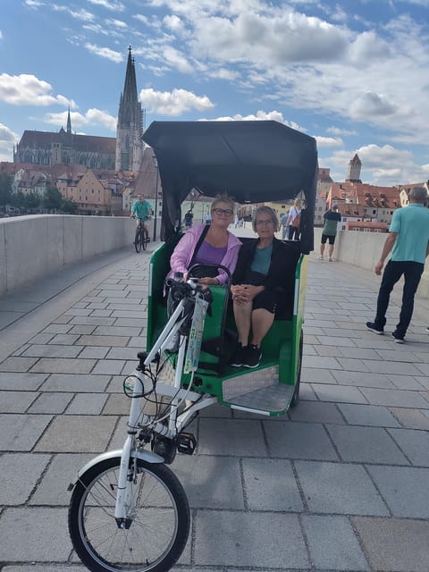 Regensburg citytour rickshaw-pedicab - Languages: German, English, and Turkish on the same ride