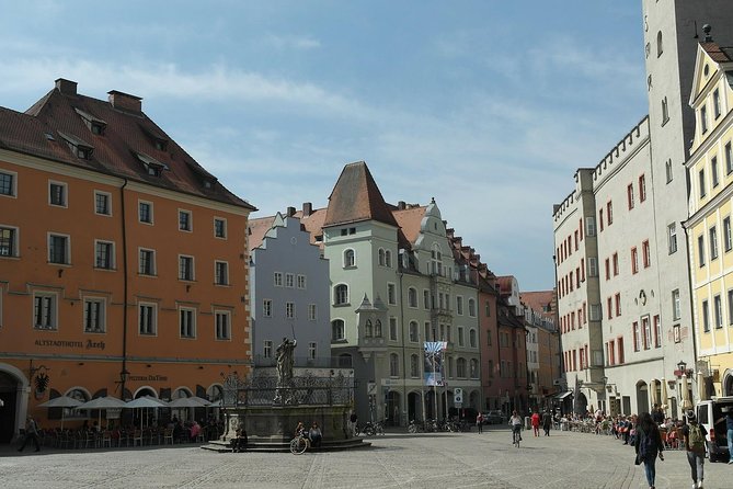 Regensburg Private Walking Tour With A Professional Guide - Regensburger Dom: Bavarian Gothic and the Domspatzen connection