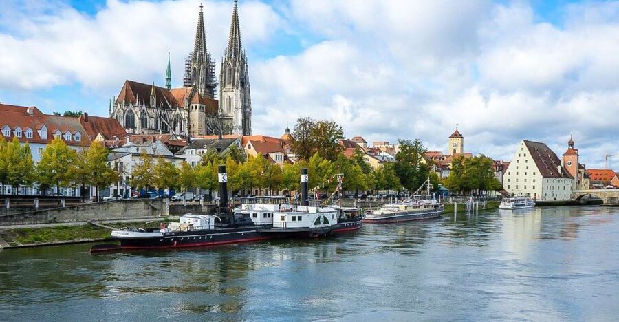 Regensburg: Private Walking Tour With Professional Guide - Regensburg in two hours: what you can realistically cover