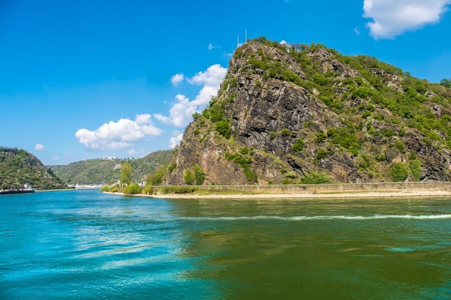 Rhine Valley: Half Day Tour from Frankfurt - Dinner by the river: included meal, simple choices, real atmosphere