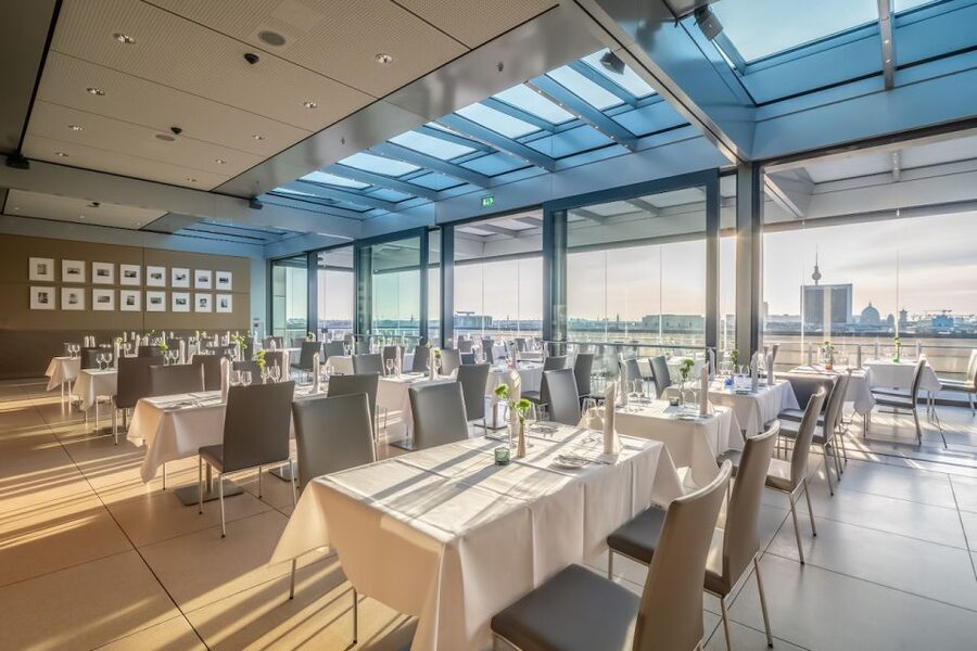 Rooftop Aperitif at Reichstag Käfer Restaurant - Practical etiquette and rules you should know