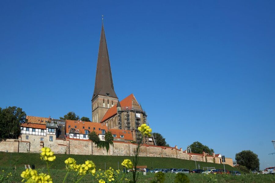 Rostock: City Walking Tour - Hanseatic old town streets: town hall to the core of the city