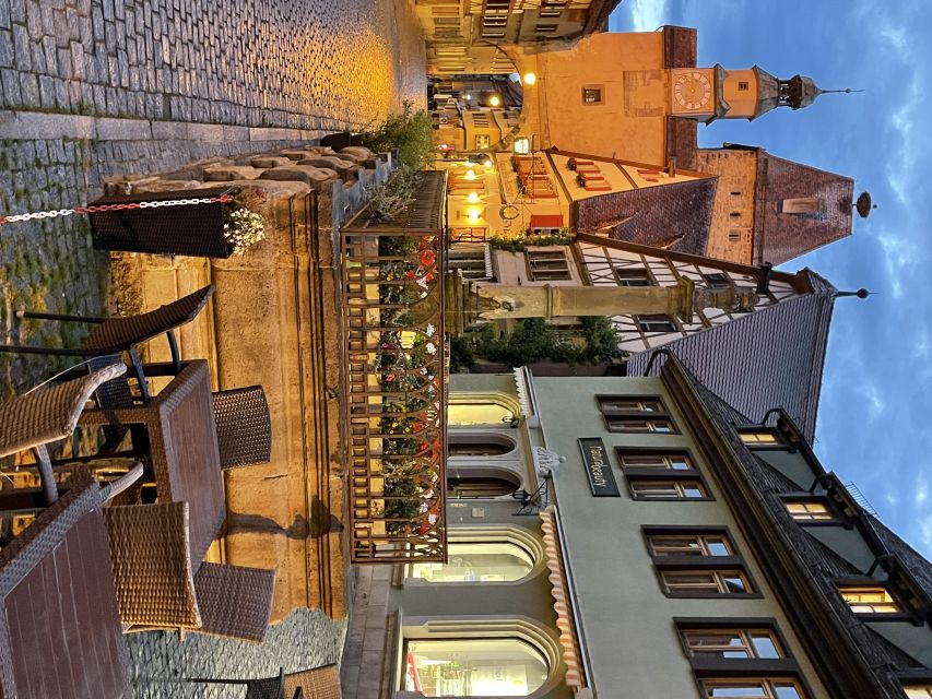 Rothenburg ob der Tauber: Private Old Town Walking Tour - Quiet side streets, green oases, and fountain water supply stories