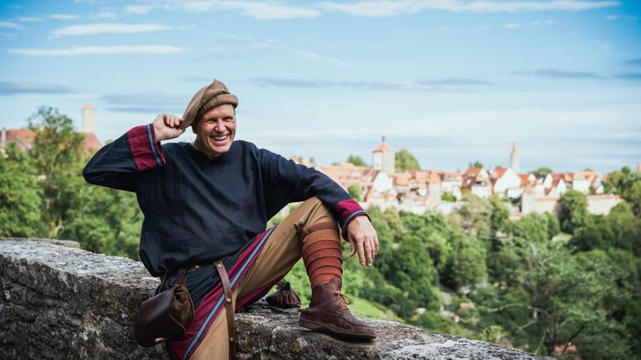 Rothenburg ob der Tauber: Private Old Town Walking Tour - Beer, wine, and practical local tips you can use immediately