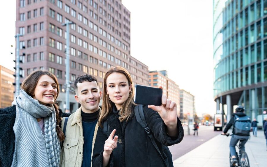 Scavenger Hunt through Berlin's Government District - Practical logistics that can make or break the day