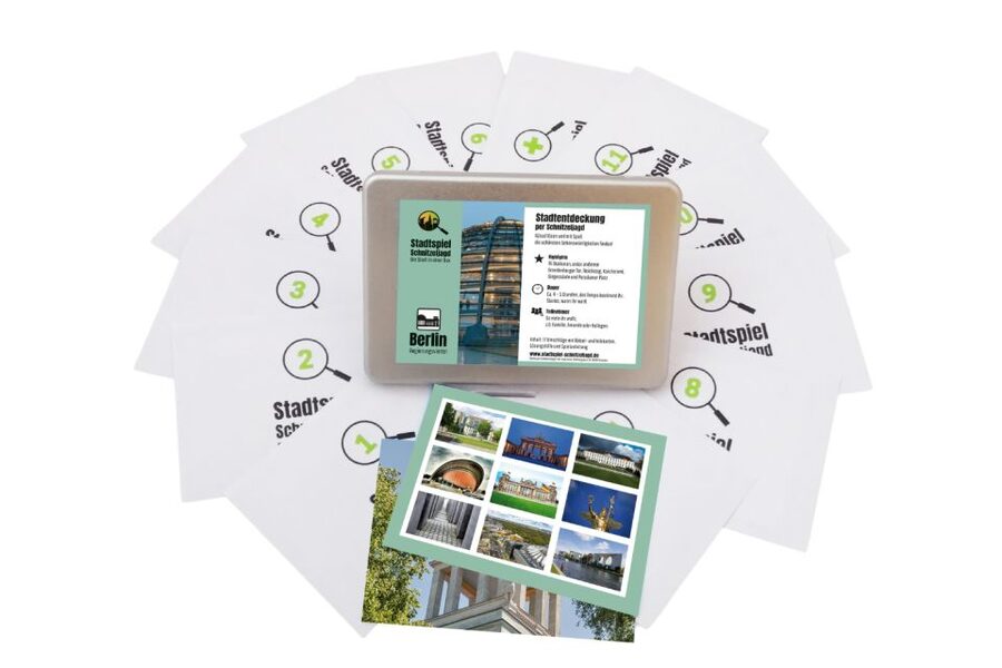 Scavenger Hunt through Berlin's Government District - Reichstag and the Chancellery area, plus a structured break in your pocket