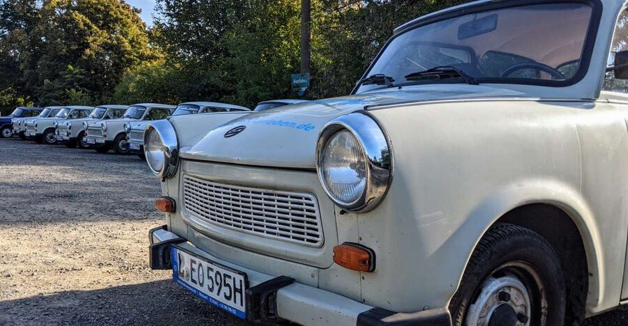 Schkeuditz: 4-Hour Vintage East German Trabant Rental - Schkeuditz pick-up at the former Konsum Kaufhalle, Turnerstr. 13