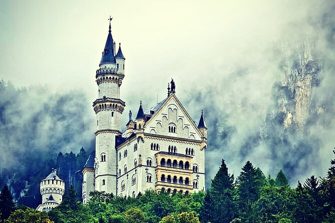 Skip the Line: Neuschwanstein Castle Private Tour From Füssen or Hohenschwangau - Price and value: is this worth about $297 per person?