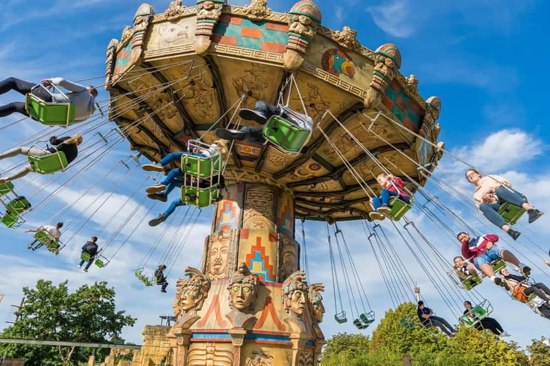 Soltau: Heide Park Resort Day Ticket - Kid power at Heide Park: Peppa Pig Land, Dragon training, and Ghostbusters 5D
