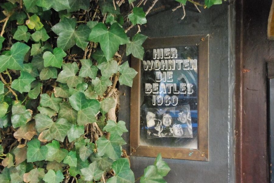 St. Pauli: Daytime Tour - Herbertstraße: why this street became the headline