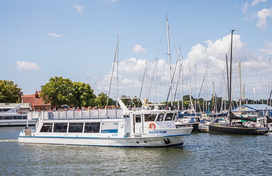 Stralsund: 1-Hour Harbor Cruise - Gorch Fock and the Shipyard: Maritime Identity Without Extra Stops