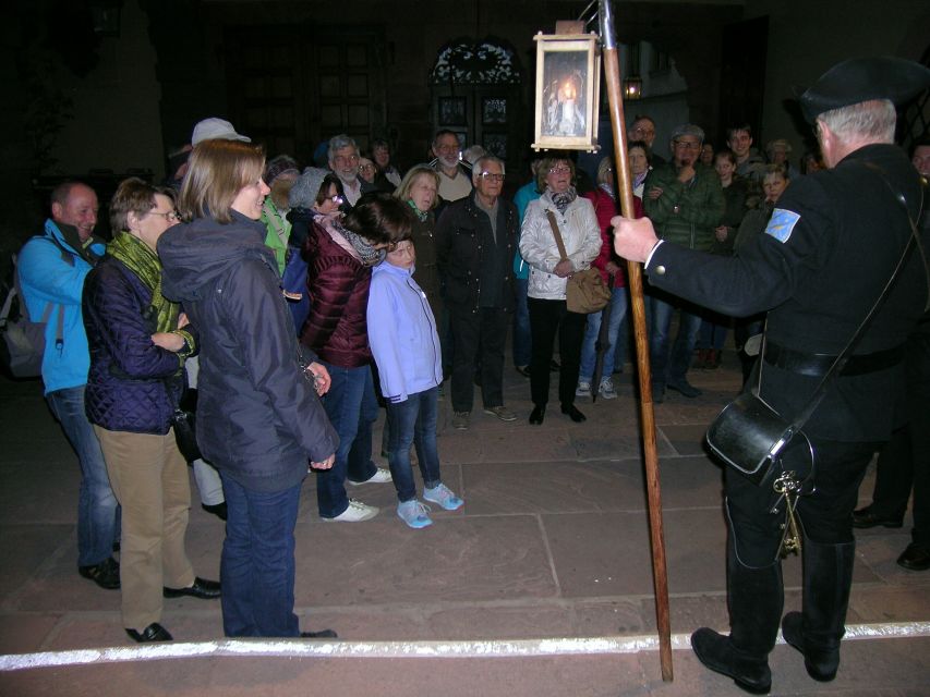 Stralsund: Old Town Evening Tour with a Night Watchman - Kniepertor and Kütertor: walking the city walls you can still name