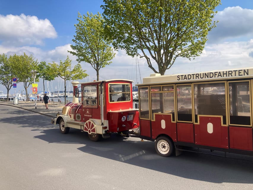 Stralsund: Stadtrundfahrt durch die historische Altstadt - Key highlights in plain terms
